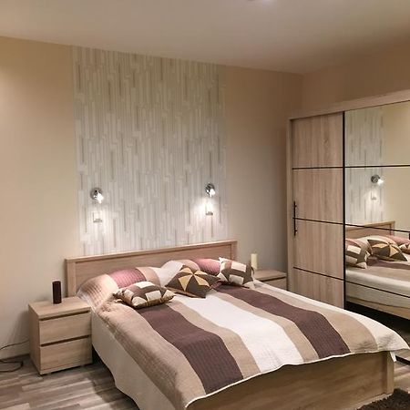 Solaris-Szeged Apartman Apartment Luaran gambar